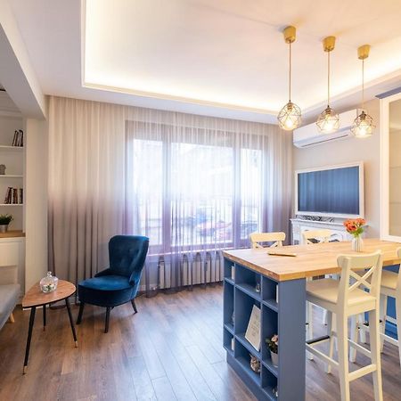 Designer & Cozy 2Bd Flat With A Parking In The City Center By Flat Mаnager Sofia Zewnętrze zdjęcie