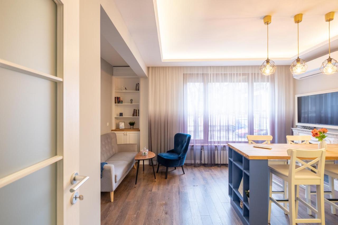 Designer & Cozy 2Bd Flat With A Parking In The City Center By Flat Mаnager Sofia Zewnętrze zdjęcie