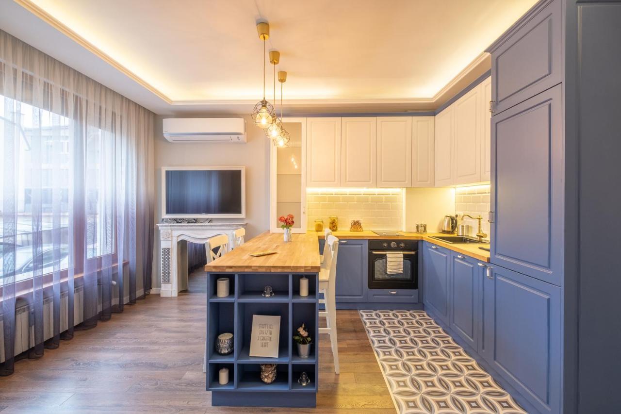 Designer & Cozy 2Bd Flat With A Parking In The City Center By Flat Mаnager Sofia Zewnętrze zdjęcie