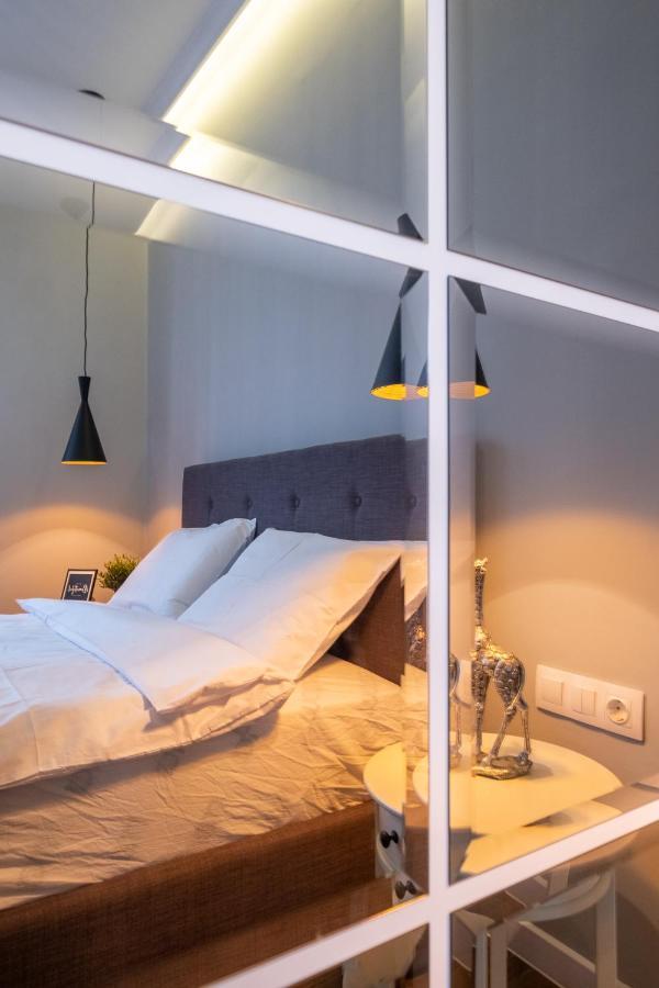 Designer & Cozy 2Bd Flat With A Parking In The City Center By Flat Mаnager Sofia Zewnętrze zdjęcie