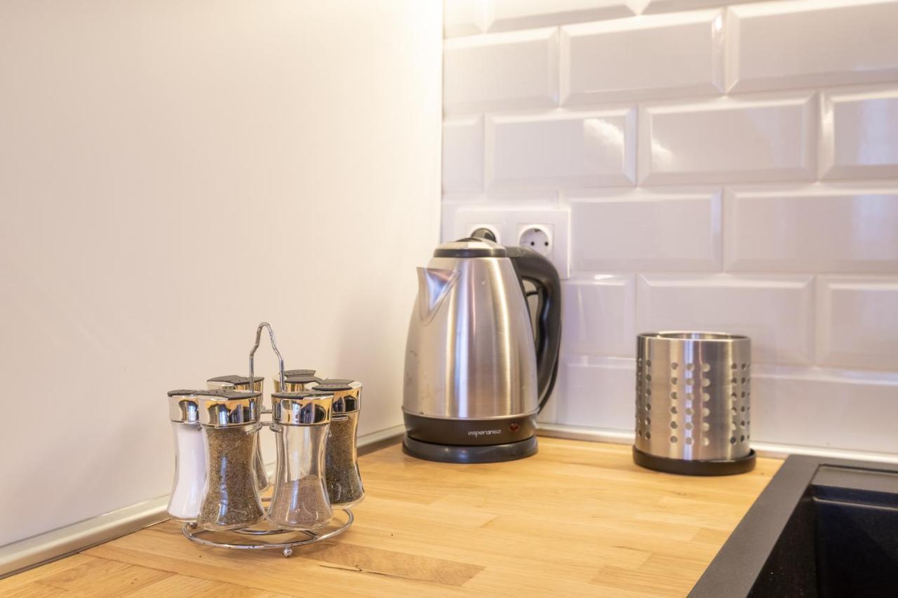 Designer & Cozy 2Bd Flat With A Parking In The City Center By Flat Mаnager Sofia Zewnętrze zdjęcie